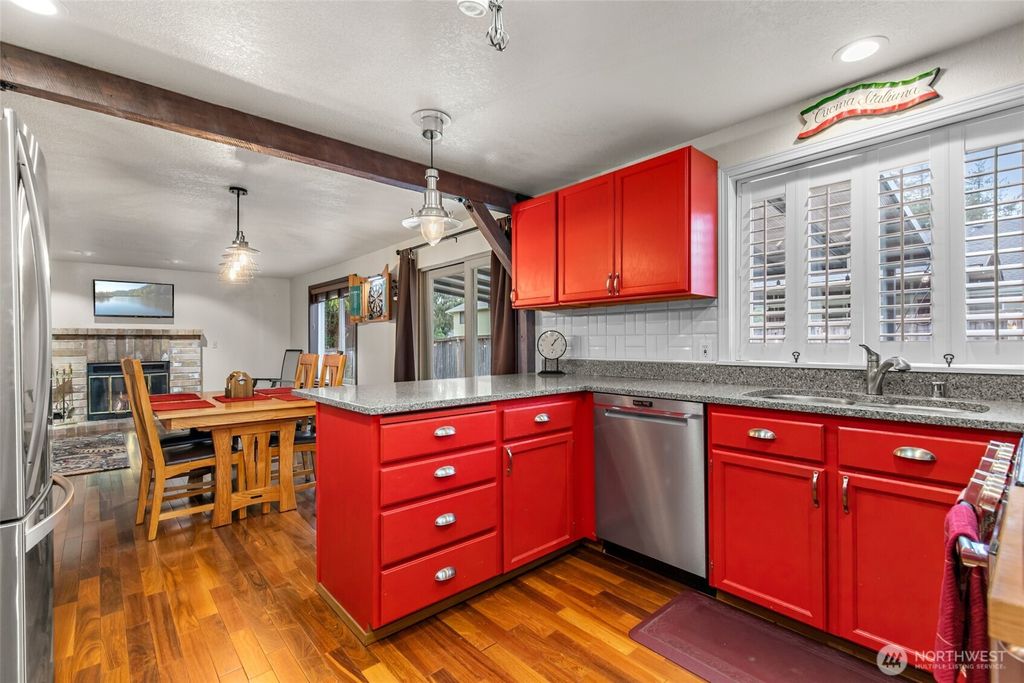 Photo of 9139 50th Place W, Mukilteo, WA 98275 (MLS # 2367150)