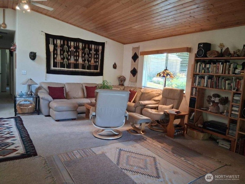 419 Meskill Road