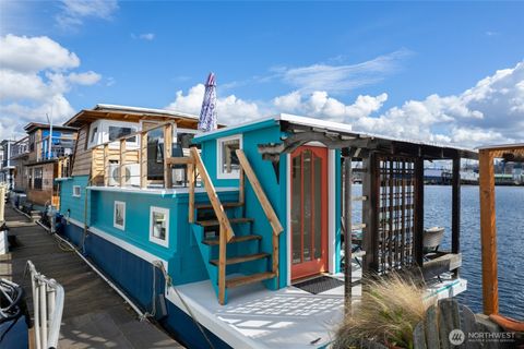 1080 W Ewing Place Unit E1, Seattle, WA 98119 - MLS#: 2346380