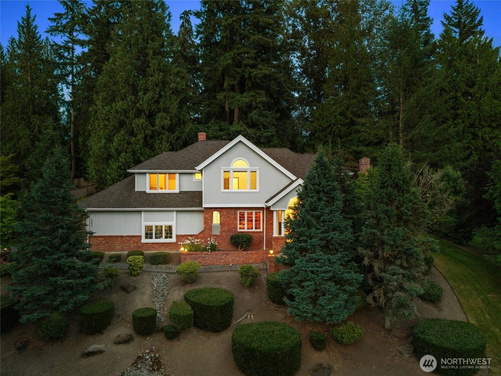 Photo of 19611 NE 129th Way, Woodinville, WA 98077 (MLS # 2551739)