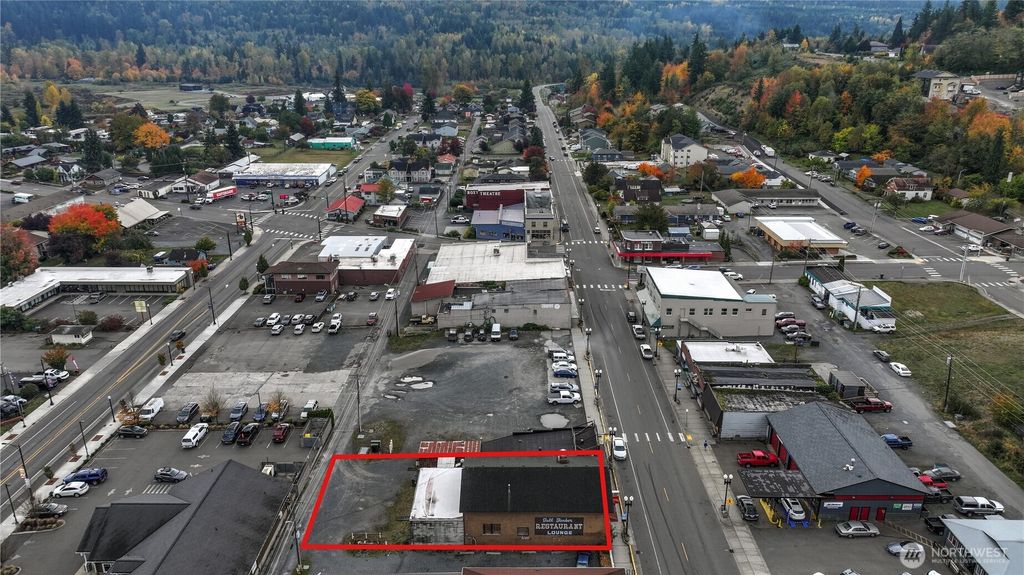 Photo of 121 Mashell Avenue N, Eatonville, WA 98328 (MLS # 2449126)