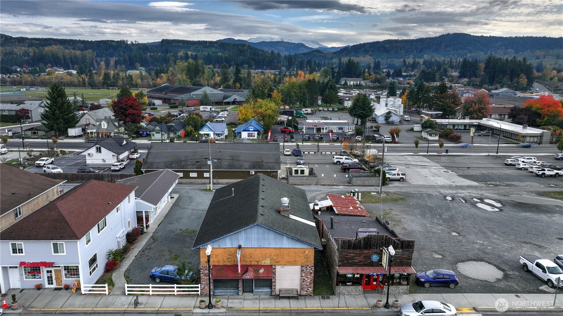 121 Mashell Avenue N