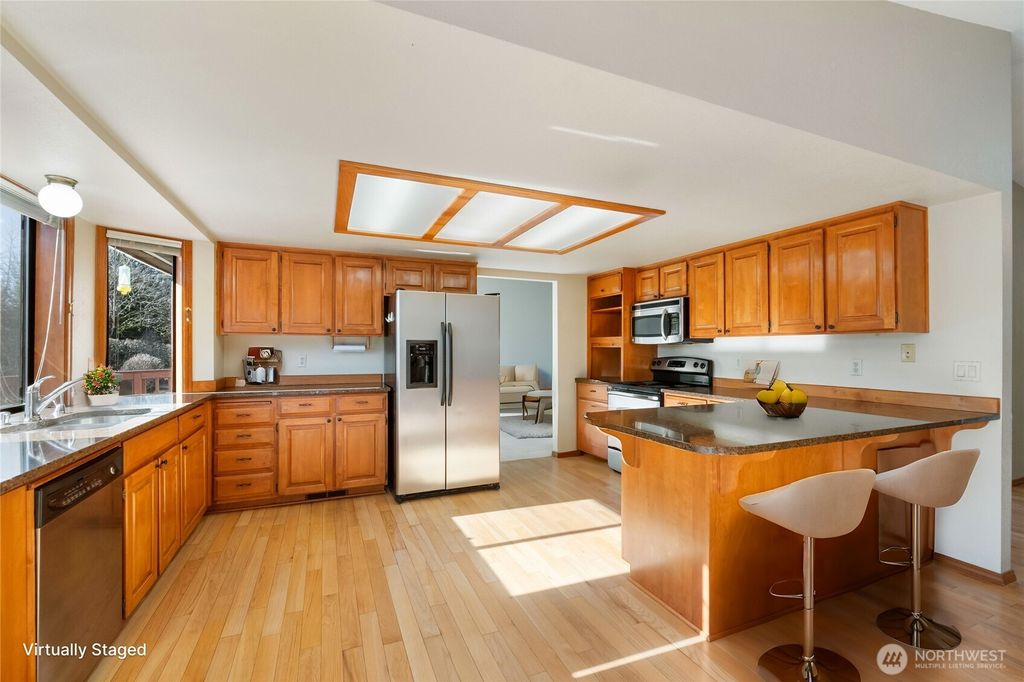 listing image 9363471268238454442