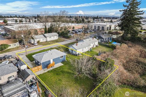 Photo of 28 S Arizona Avenue, Tacoma, WA 98409 (MLS # 2472028)