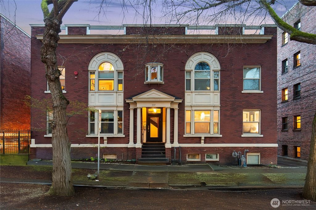 Photo of 117 John Street #9, Seattle, WA 98109 (MLS # 2519864)