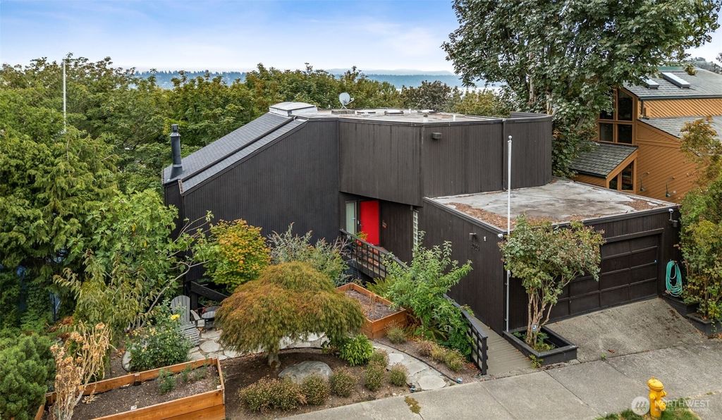 Photo of 2028 34th Avenue S, Seattle, WA 98144 (MLS # 2432005)