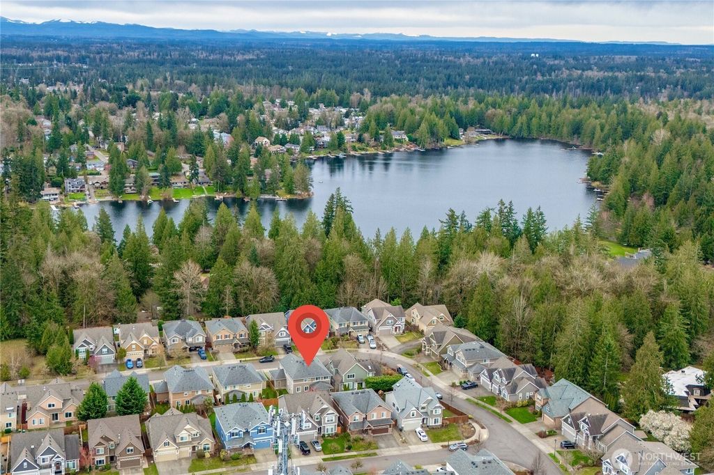 Photo of 21218 SE 260th Street, Maple Valley, WA 98038 (MLS # 2342793)
