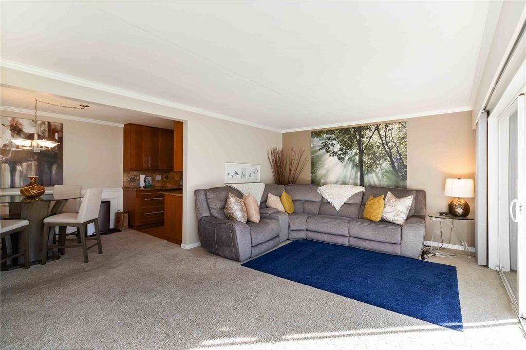 Photo of 2500 81st Ave SE Ave #319, Mercer Island, WA 98040 (MLS # 2488082)