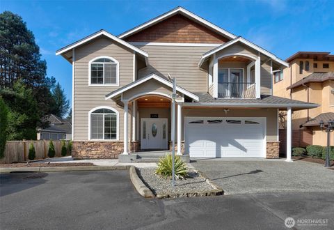 Photo of 14770 NE 60th Court, Redmond, WA 98052 (MLS # 2491666)