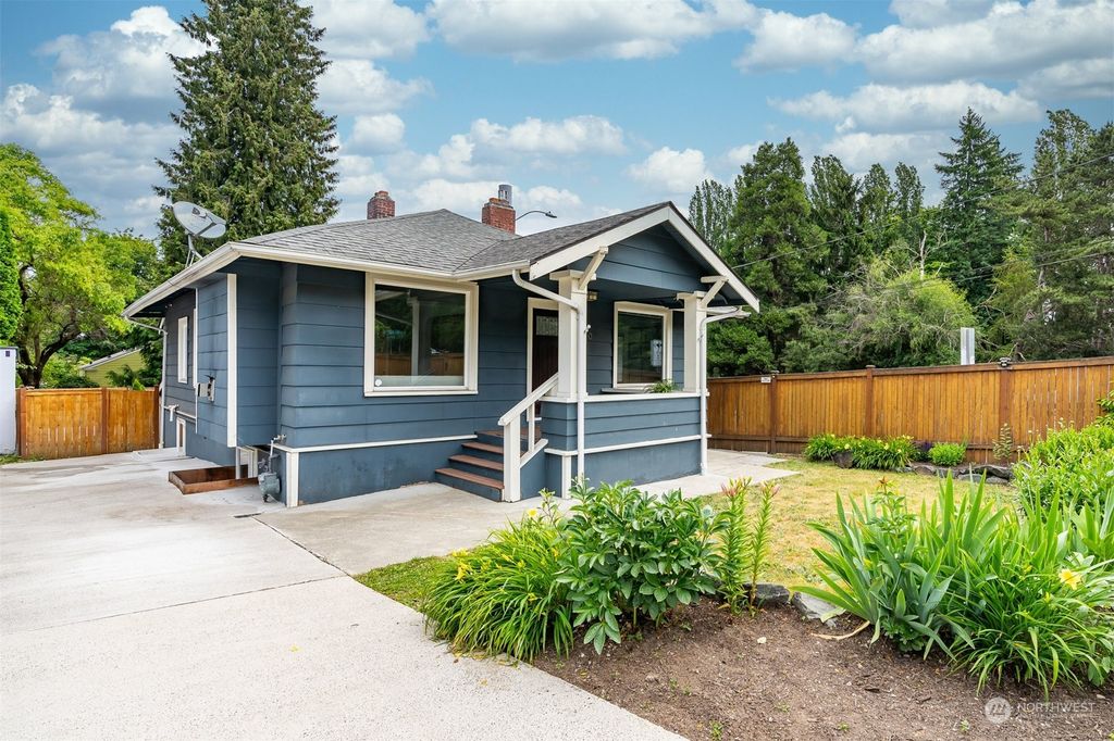 Photo of 820 N 60th Street, Seattle, WA 98103 (MLS # 2128689)