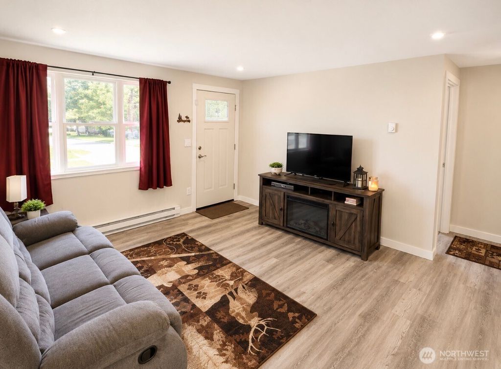 Photo of 1014 3rd Avenue, Oroville, WA 98844 (MLS # 2524159)