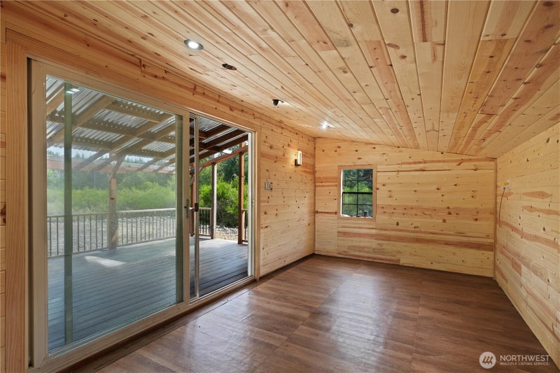 140 E Jared Road