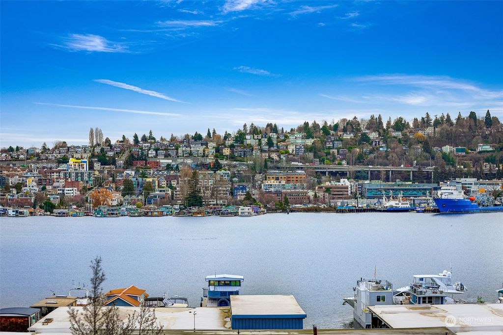 Photo of 2001 Westlake Avenue N #33, Seattle, WA 98109 (MLS # 2065551)