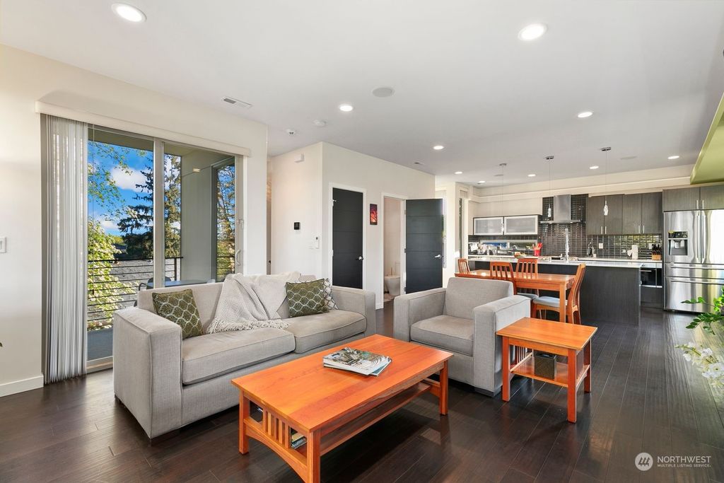 Photo of 4423 34th Avenue S, Seattle, WA 98118 (MLS # 2220587)