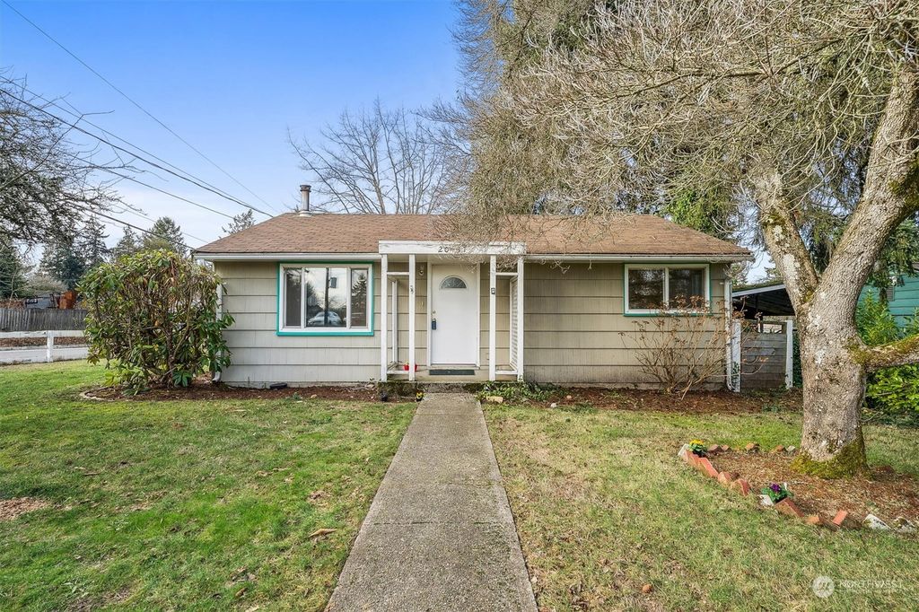 Photo of 20437 8th Avenue S, Des Moines, WA 98198 (MLS # 2190761)