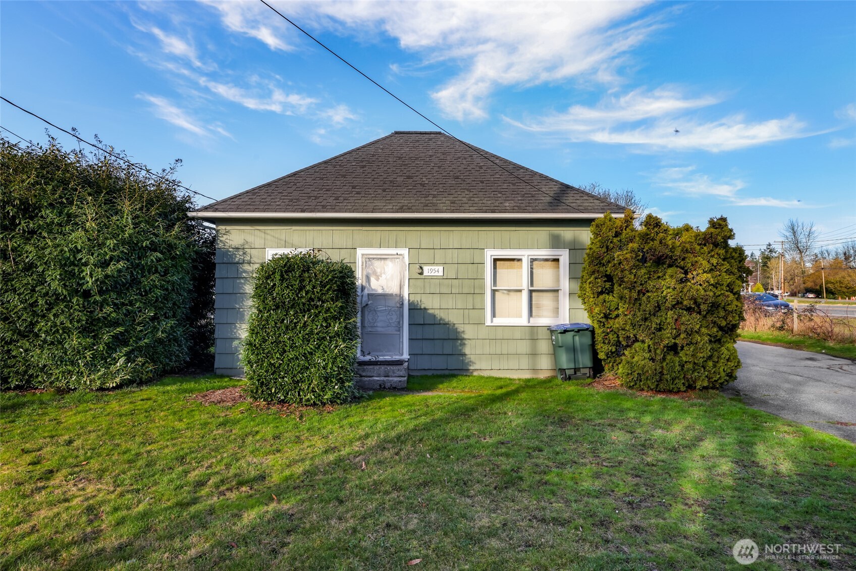 1954 Eaton Avenue 1-3