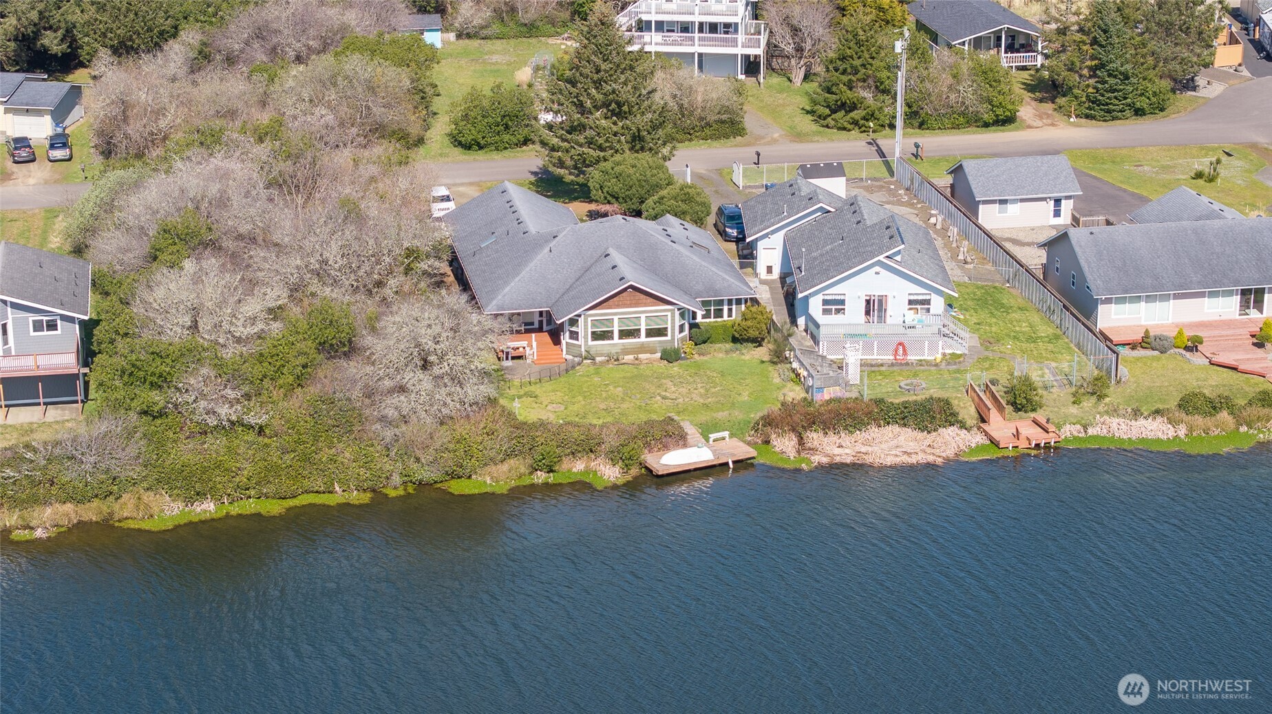 875 Pheasant Court SW