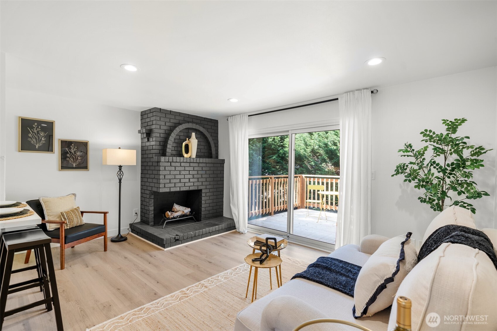 2401 155th Street Ct E