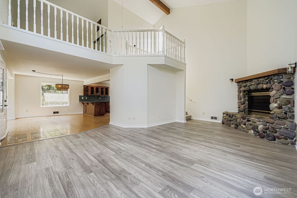 Photo of 907 Broadway Street, Arlington, WA 98223 (MLS # 2425635)