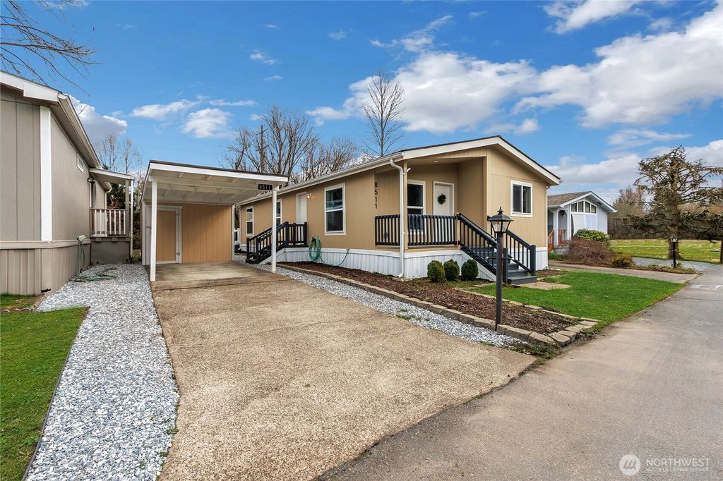 Photo of 8511 144th Avenue E, Puyallup, WA 98372 (MLS # 2496381)