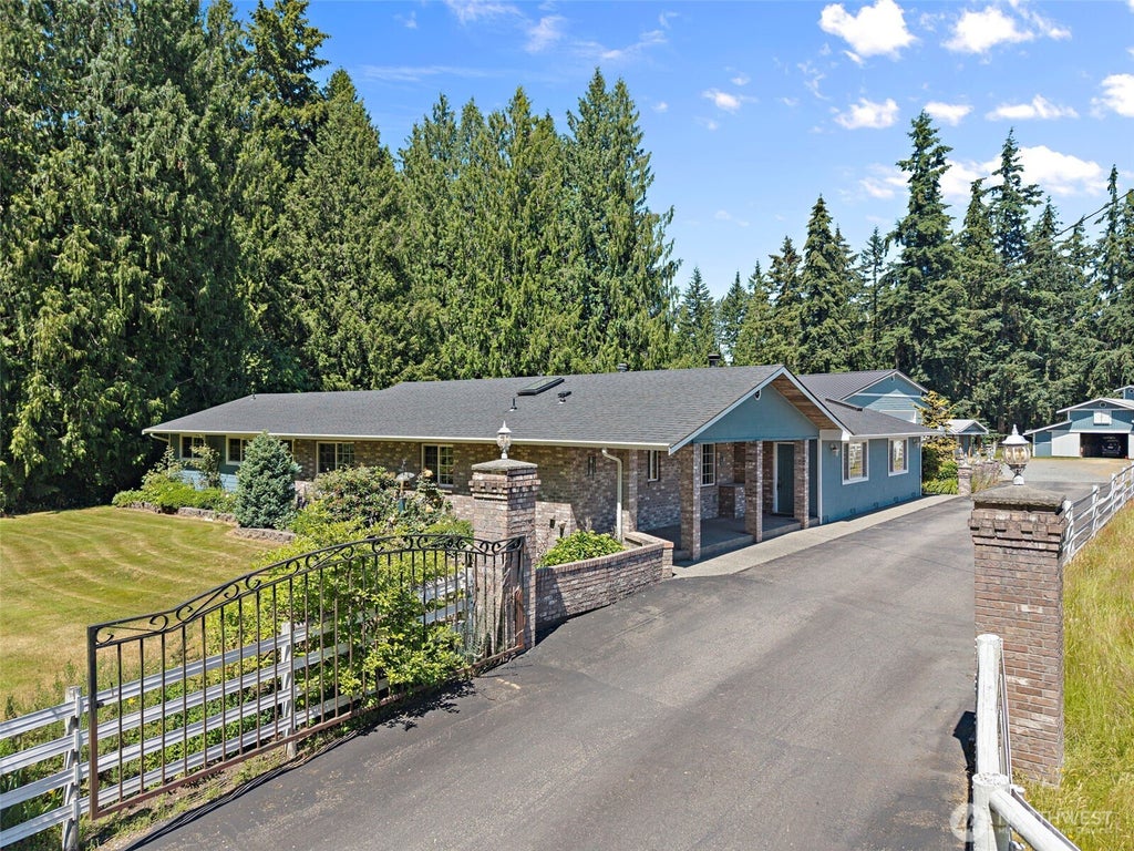 Photo of 3915 silvana terrace road RD, Stanwood, WA 98292 (MLS # 2543220)