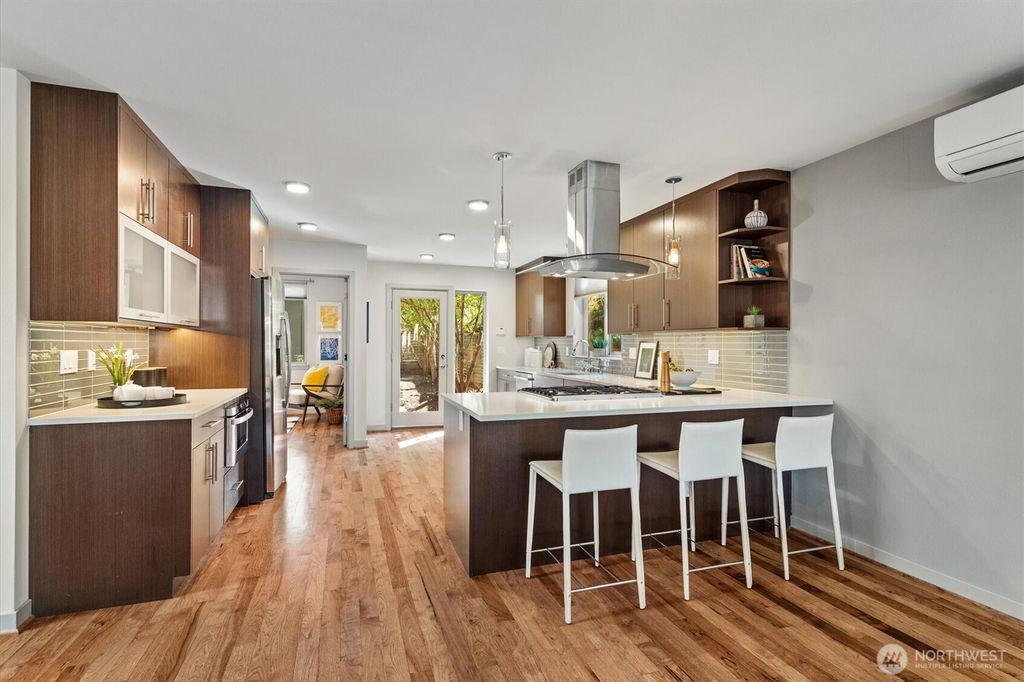Photo of 12004 40th Avenue NE, Seattle, WA 98125 (MLS # 2431533)