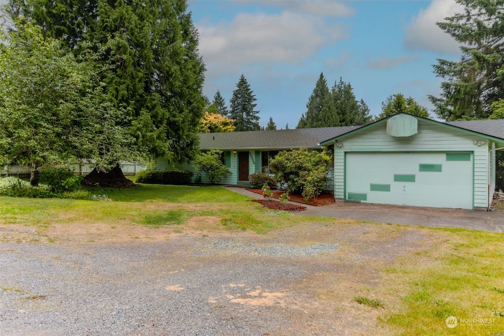 Photo of 10326 46th Place SE, Lake Stevens, WA 98258 (MLS # 2250981)