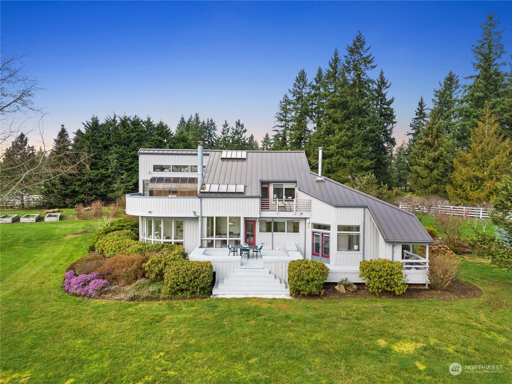 Photo of 15817 SE 232nd St. St, Kent, WA 98042 (MLS # 2198411)