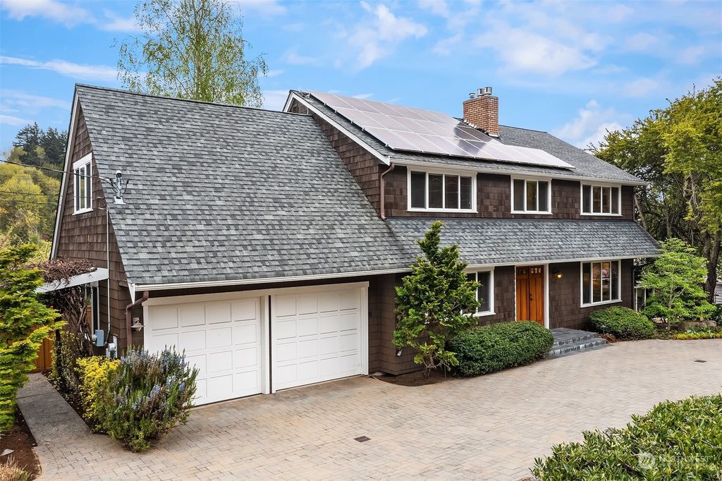 Photo of 3487 79th Avenue SE, Mercer Island, WA 98040 (MLS # 2063458)