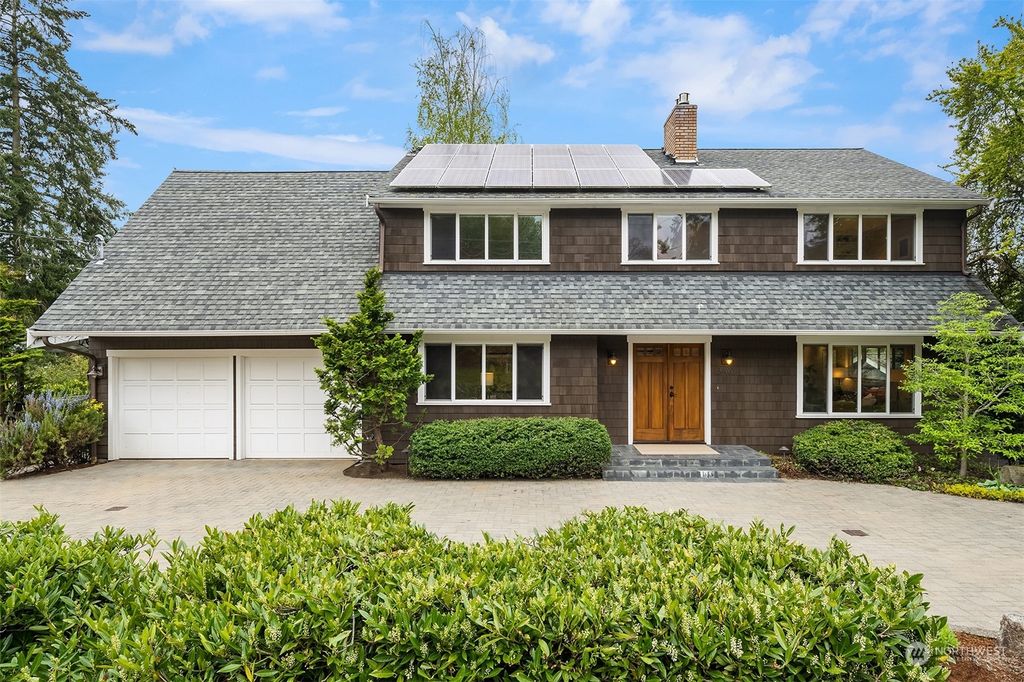 Photo of 3487 79th Avenue SE, Mercer Island, WA 98040 (MLS # 2063458)