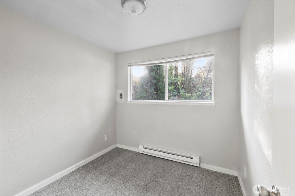 Photo of 4809 S 252nd Place, Kent, WA 98032 (MLS # 2468325)