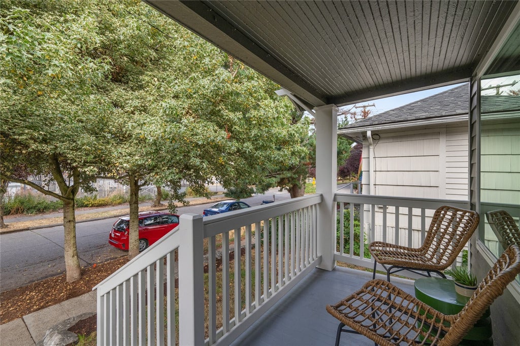 Photo of 4512 6th Avenue NW, Seattle, WA 98107 (MLS # 2599246)