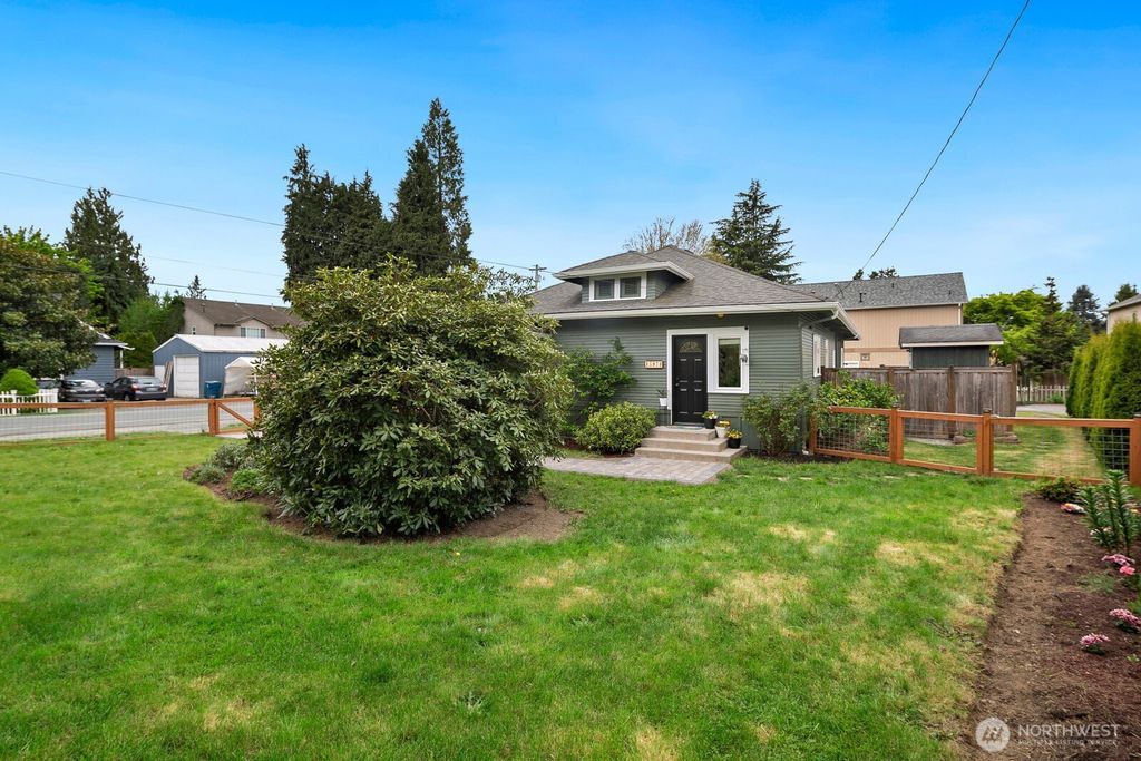 Photo of 15978 179th Avenue SE, Monroe, WA 98272 (MLS # 2510567)