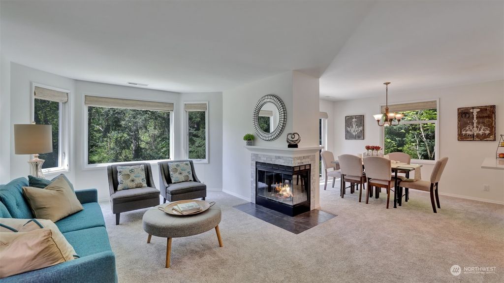 Photo of 22018 SE 40th Lane #2132, Issaquah, WA 98029 (MLS # 2065868)