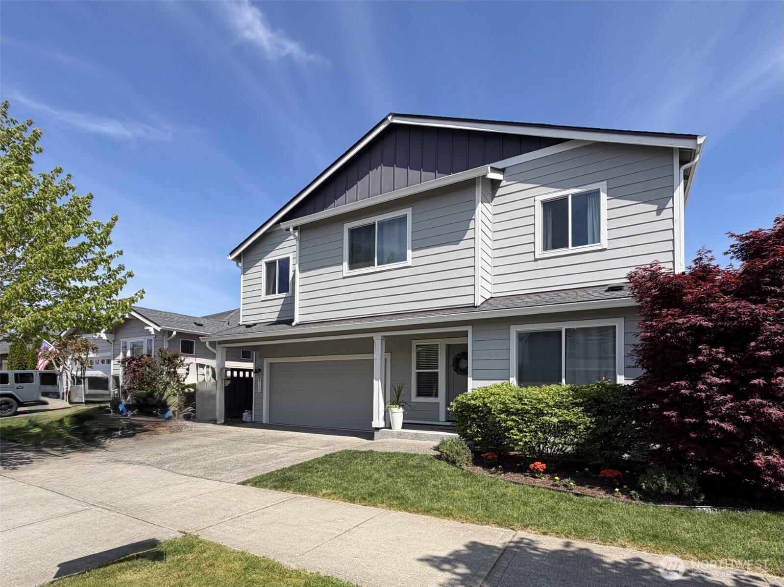 9124 Silverspot Drive SE