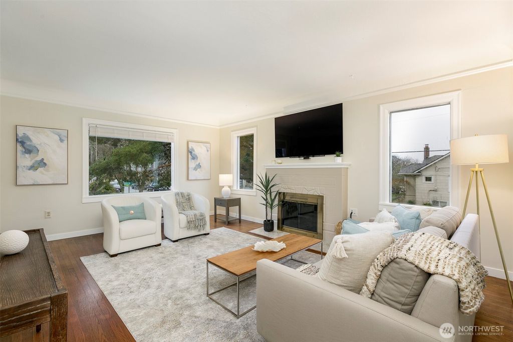 Photo of 7501 25th Avenue NW, Seattle, WA 98117 (MLS # 2475192)