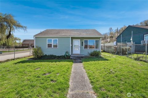 1438 E 34th Street Tacoma WA 98404