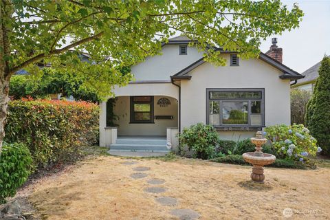 4027 S 128th Street Tukwila WA 98168