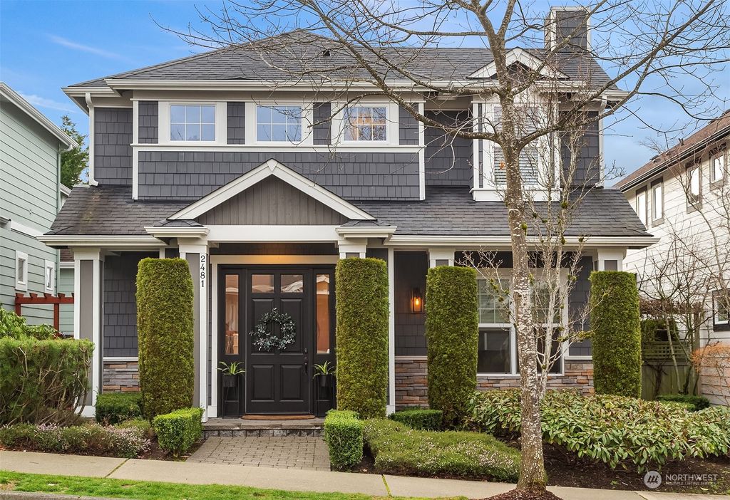 Photo of 2481 30th Avenue NE, Issaquah, WA 98029 (MLS # 2198440)