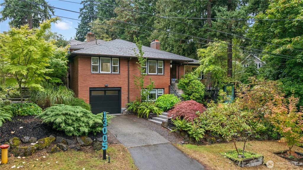 Photo of 13005 8th Ave NE Ave, Seattle, WA 98125 (MLS # 2439417)