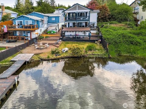 Photo of 16626 Pleasant Beach Drive SE, Yelm, WA 98597 (MLS # 2522186)