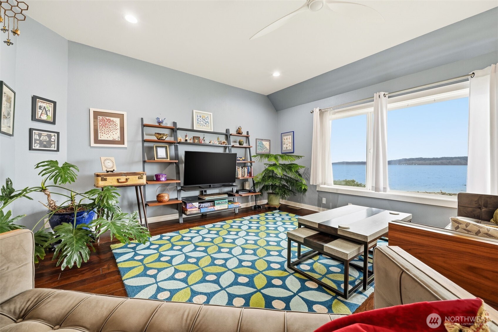 23001 Marine View Drive S A301