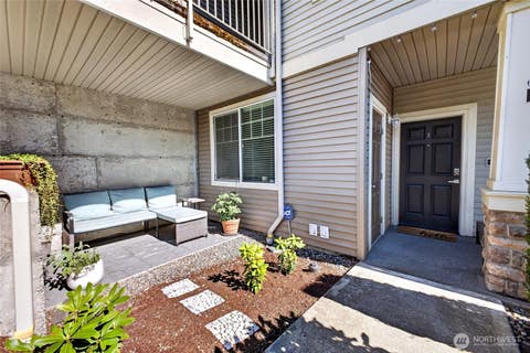 Photo of 6117 Isaac Avenue SE #H-14, Auburn, WA 98092 (MLS # 2555364)