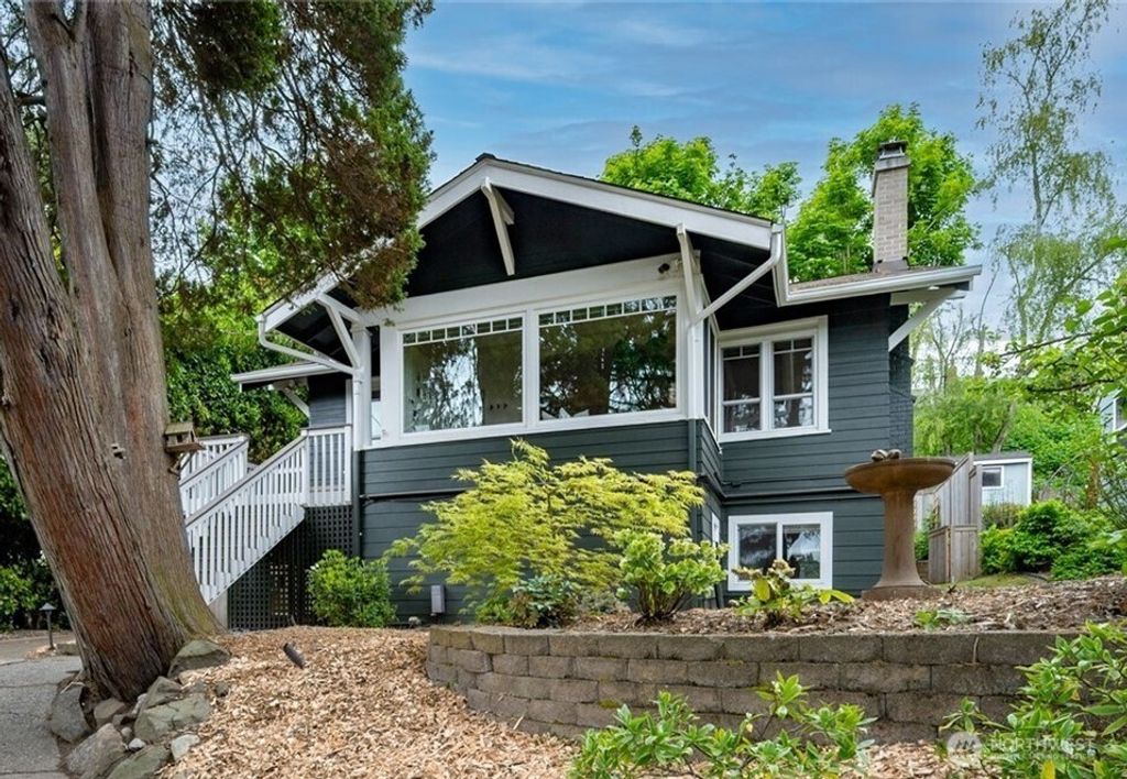 Photo of 3029 23rd Avenue W, Seattle, WA 98199 (MLS # 2372148)