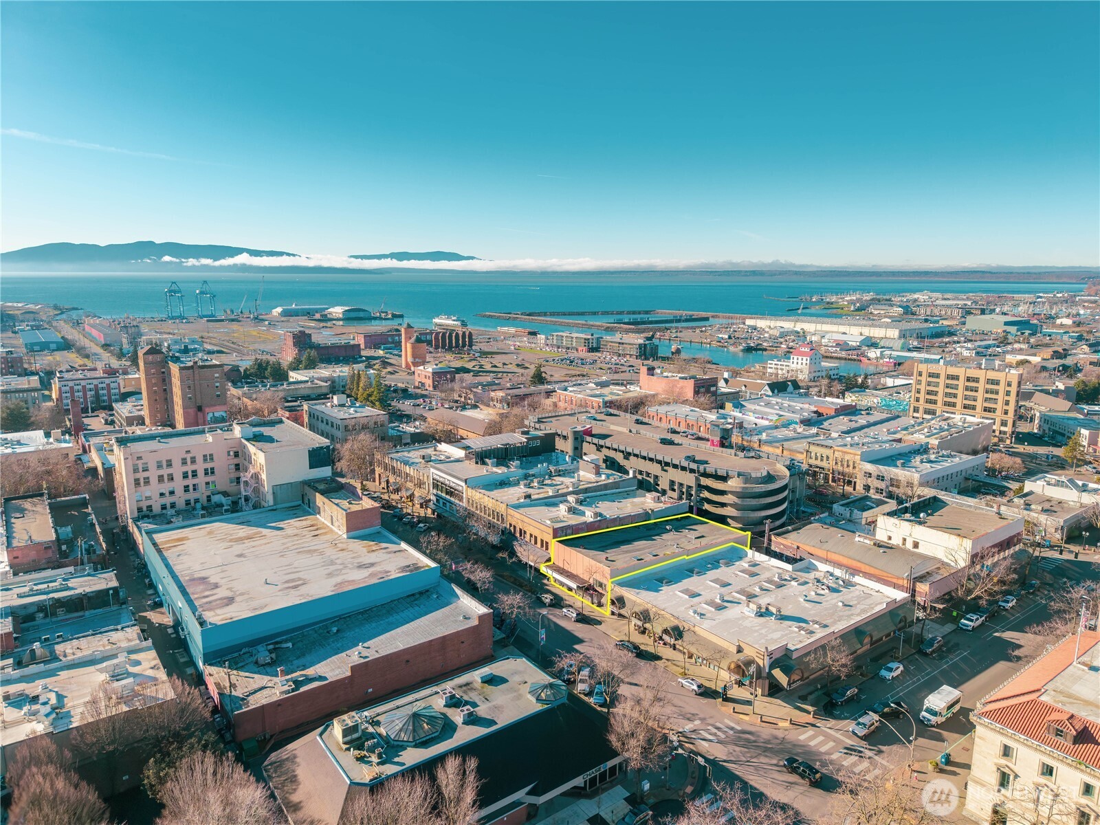 1321 Cornwall Avenue