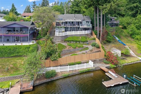 Photo of 3514 Long Lake Drive SE, Lacey, WA 98503 (MLS # 2527971)