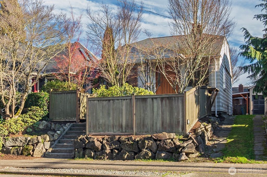 Photo of 5804 8th Avenue NE, Seattle, WA 98105 (MLS # 2465327)