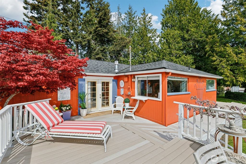 Photo of 176 Maple Street, Camano Island, WA 98282 (MLS # 2509992)