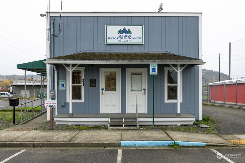 310 Iowa Street