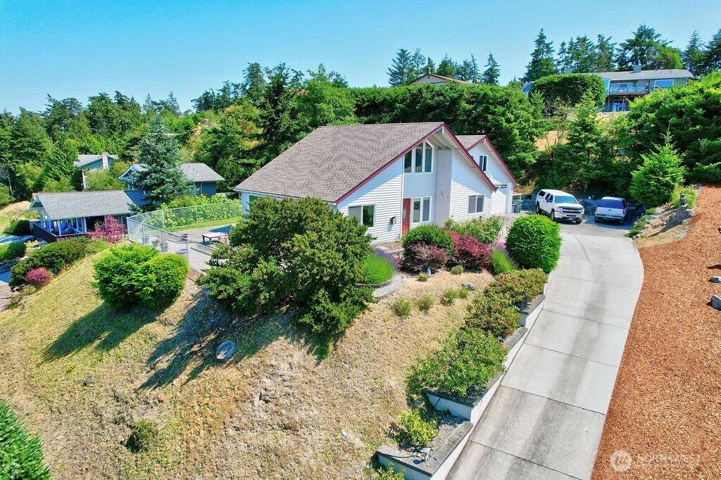 Photo of 332 Lupine Drive, Sequim, WA 98382 (MLS # 2551735)